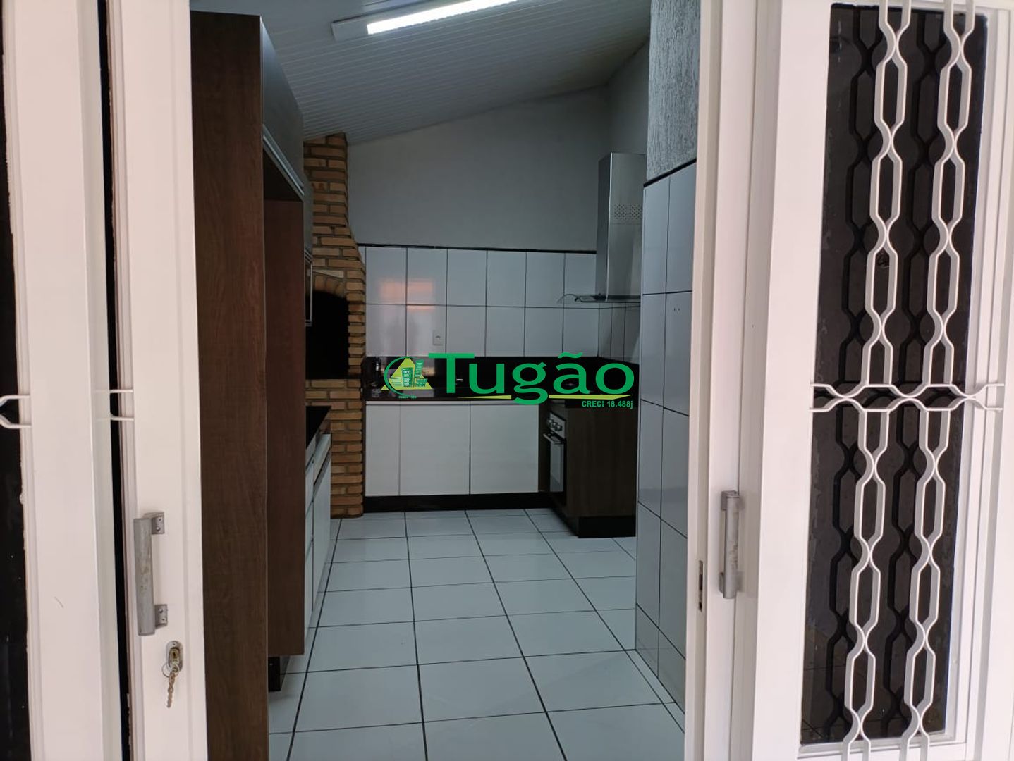 Casa de Condomínio com 2 quartos à venda, 70m² — foto 17 de 18