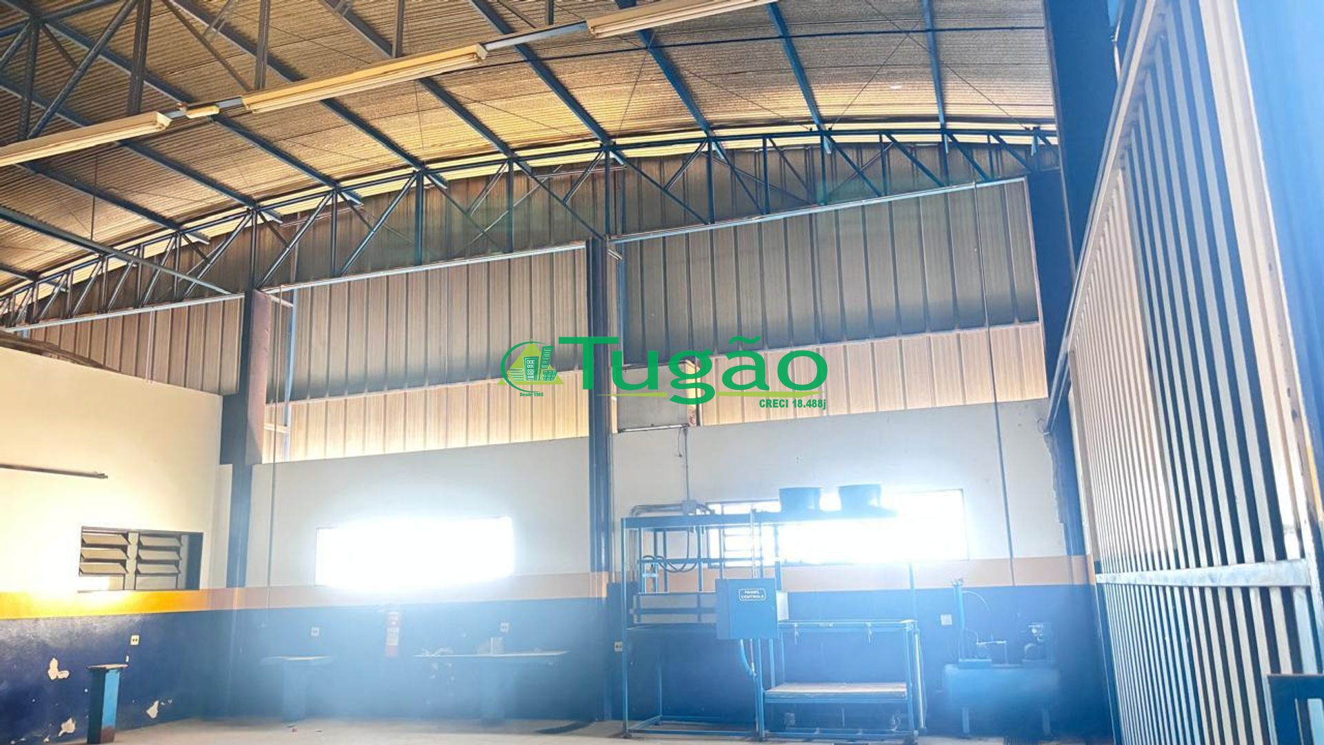 Galpão / Depósito / Armazém  para aluguel, 3800m² — foto 17 de 18