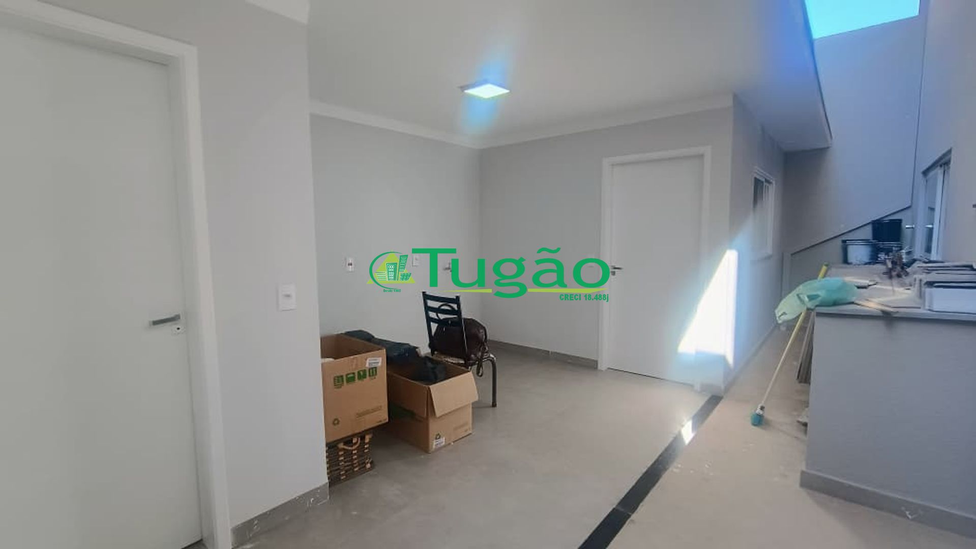 Loja / Salão / Ponto Comercial  para aluguel, 309m² — foto 2 de 28