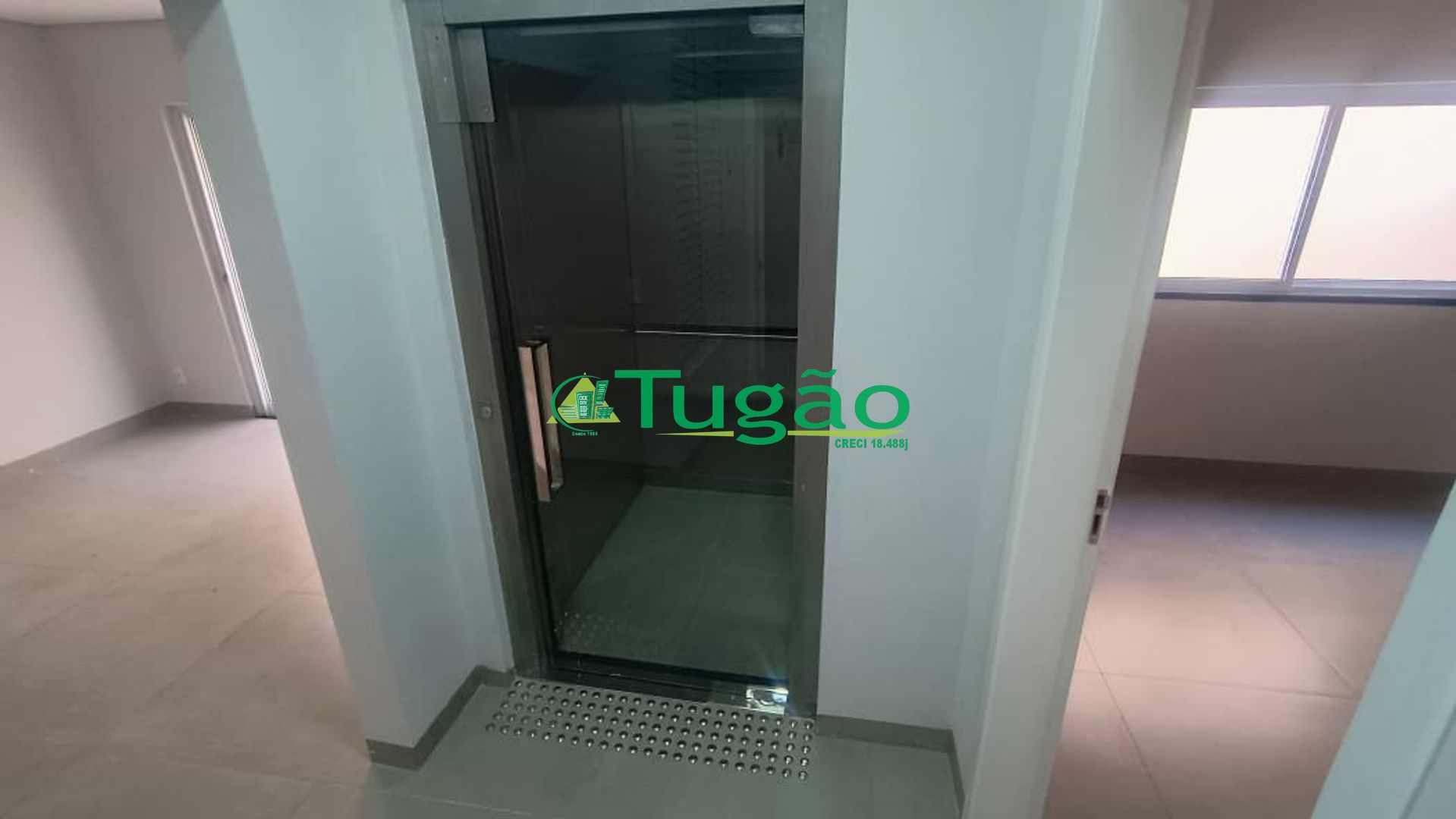 Loja / Salão / Ponto Comercial  para aluguel, 309m² — foto 18 de 28