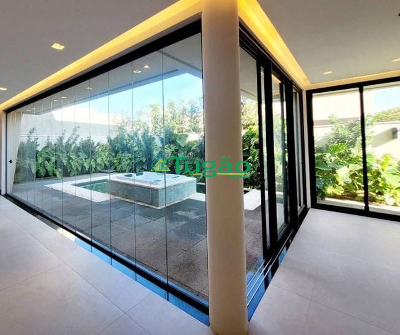 Casa de Condomínio com 4 quartos à venda, 360m² — foto 13 de 15