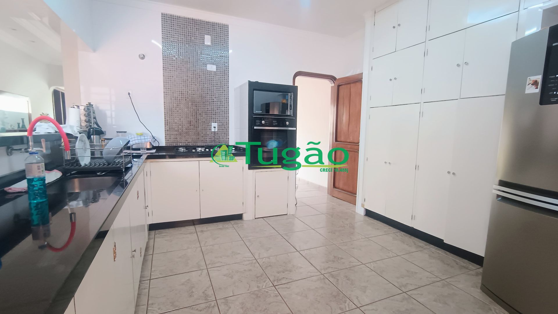 Casa com 3 quartos à venda, 249m² — foto 7 de 24
