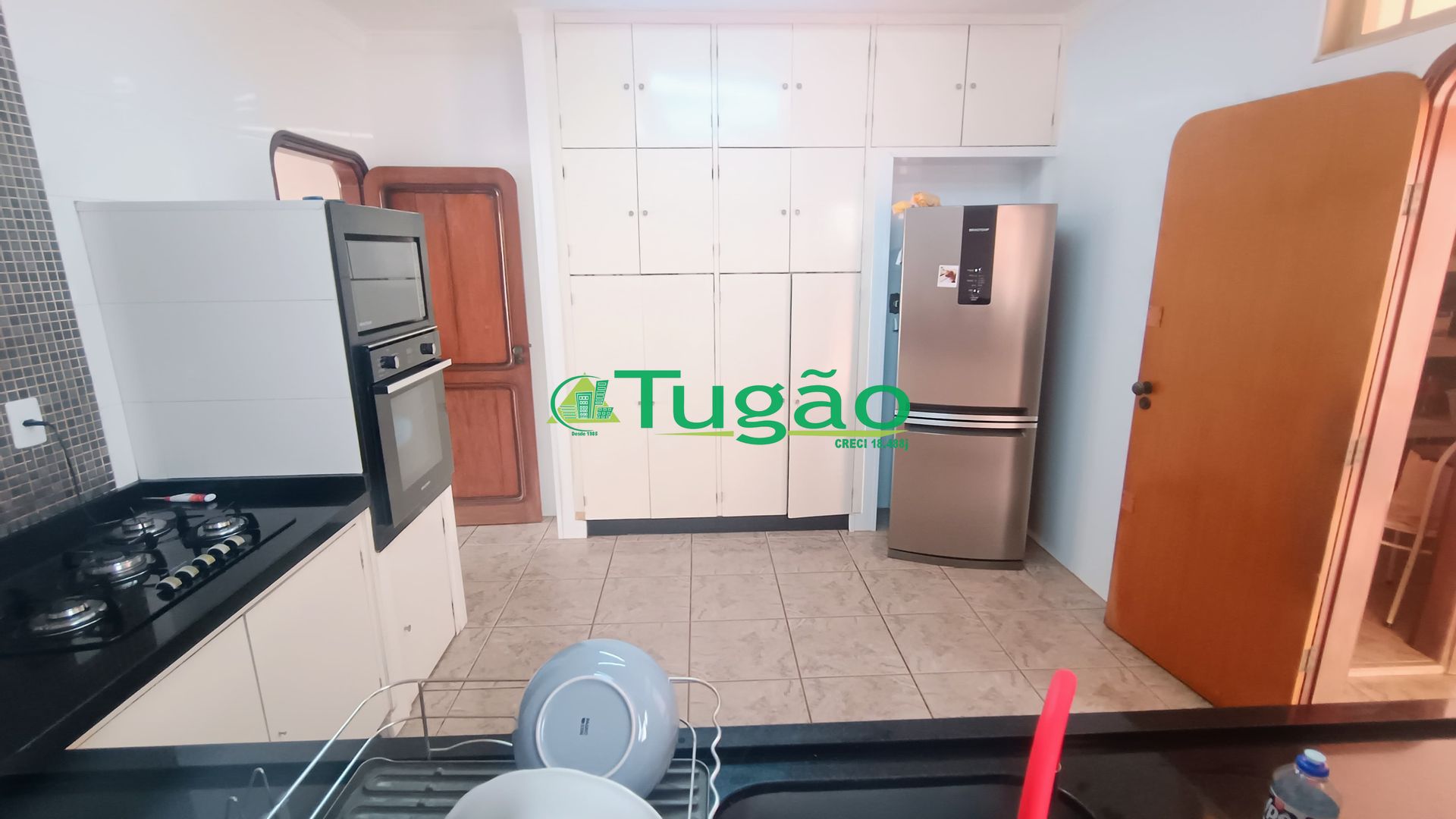 Casa com 3 quartos à venda, 249m² — foto 6 de 24