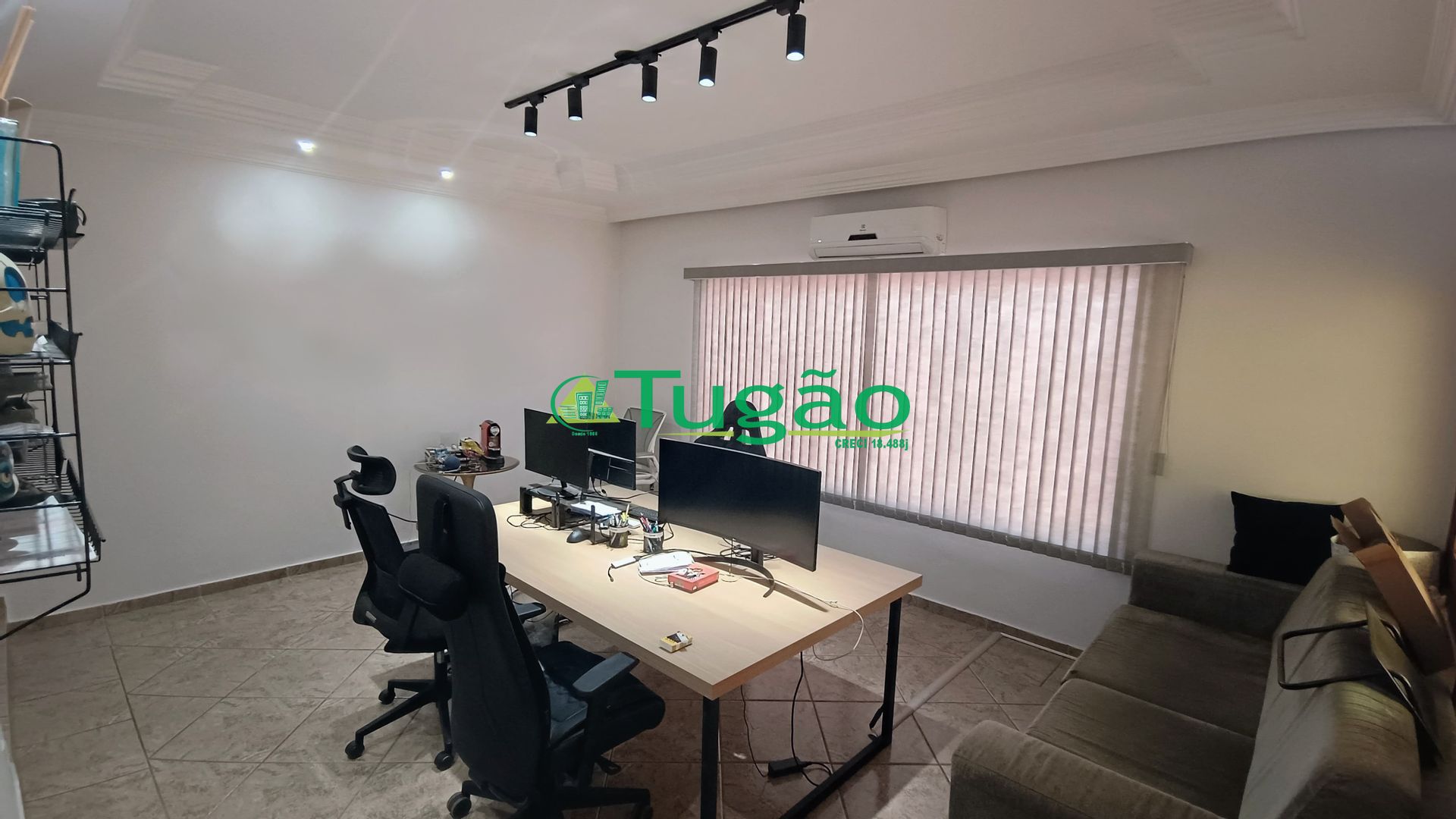 Casa com 3 quartos à venda, 249m² — foto 24 de 24