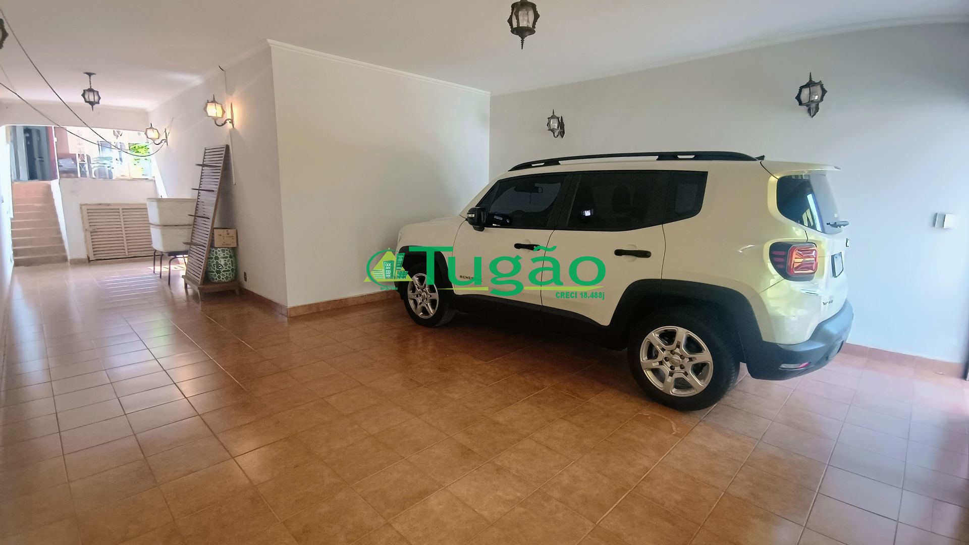 Casa com 3 quartos à venda, 249m² — foto 3 de 24