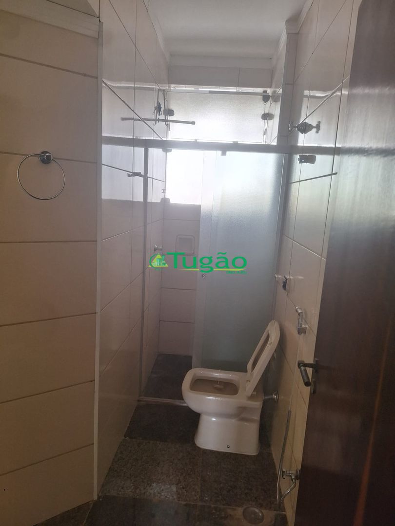 Apartamento com 3 quartos à venda, 180m² — foto 9 de 18