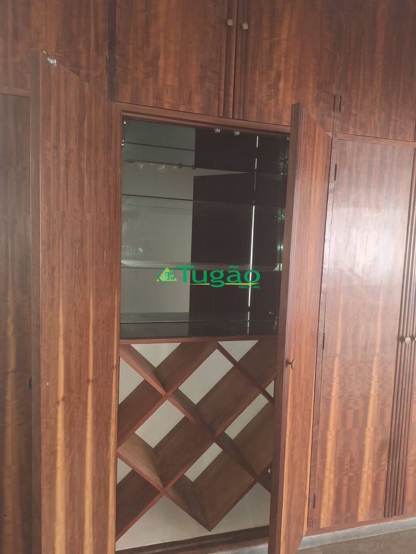 Apartamento com 3 quartos à venda, 180m² — foto 5 de 18