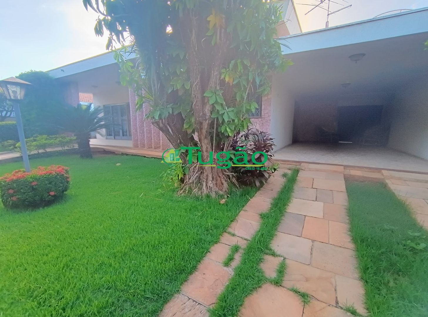 Casa com 3 quartos à venda, 500m² — foto 33 de 34
