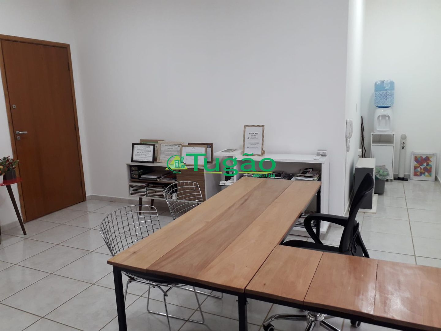Conjunto Comercial / Sala  à venda, 27m² — foto 1 de 10