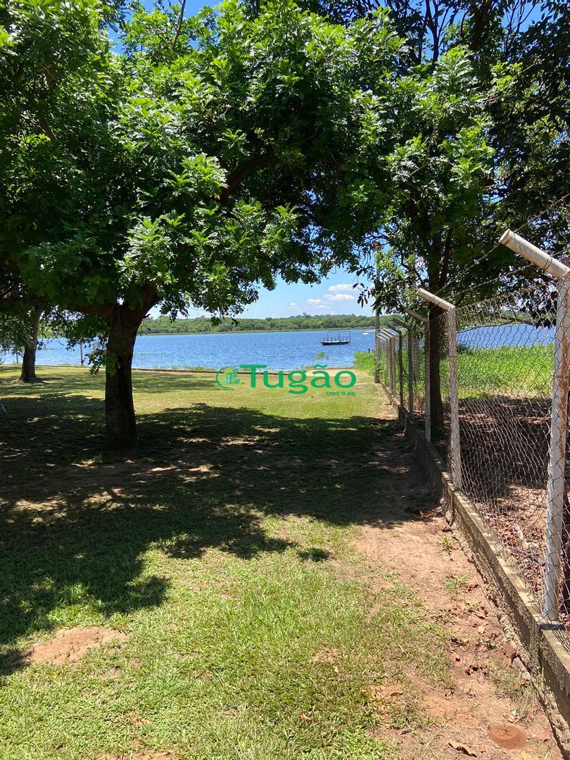 Fazenda / Sítio / Chácara com 3 quartos à venda, 220m² — foto 1 de 69