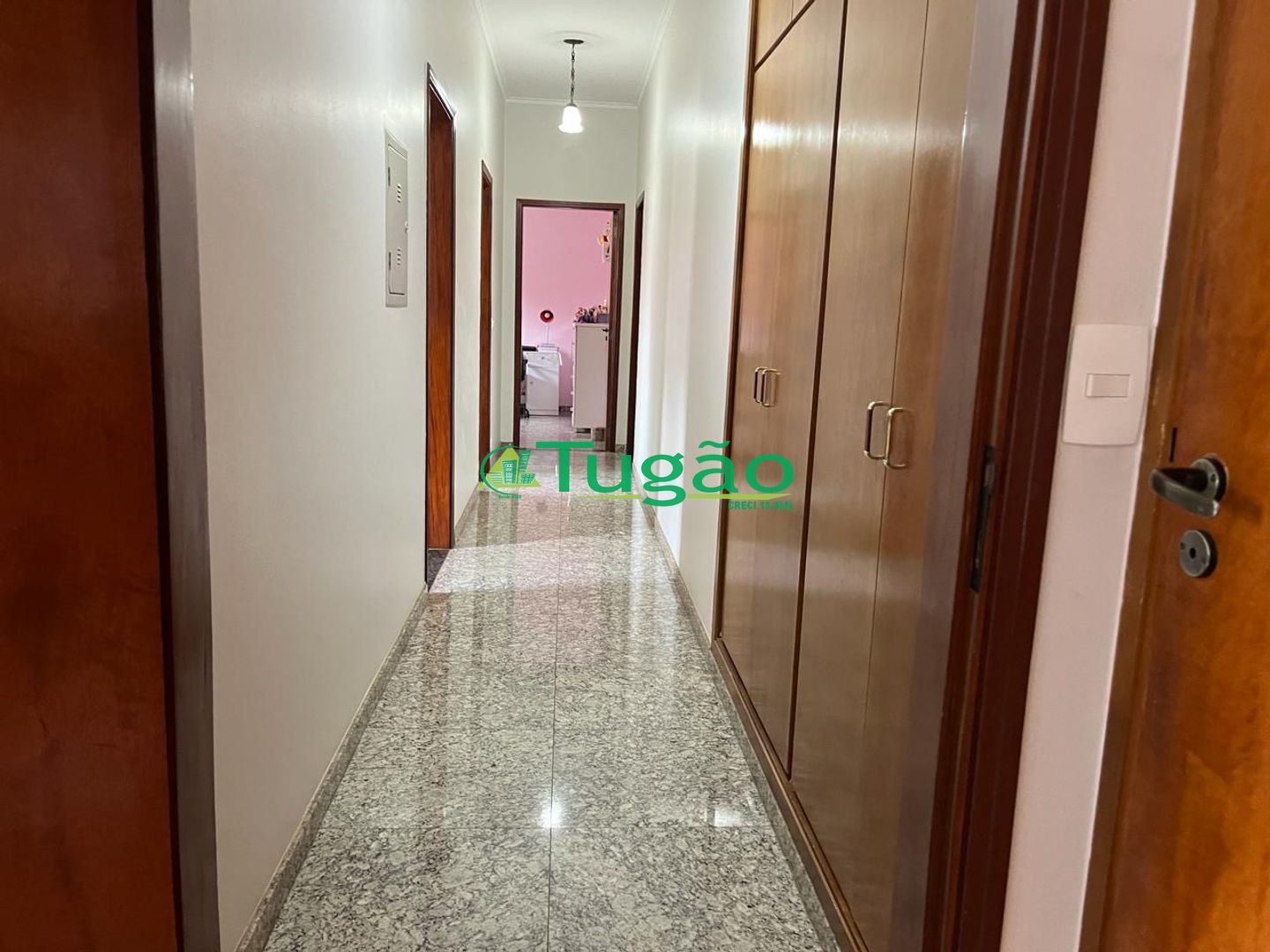 Casa com 3 quartos à venda, 354m² — foto 9 de 15