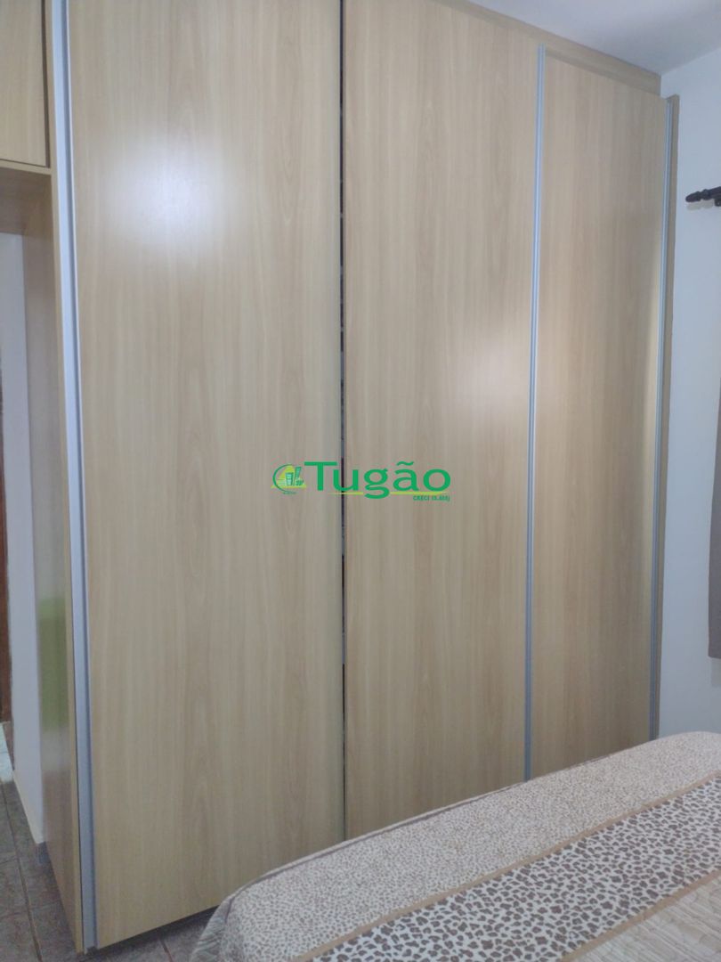 Casa com 3 quartos à venda, 165m² — foto 21 de 23