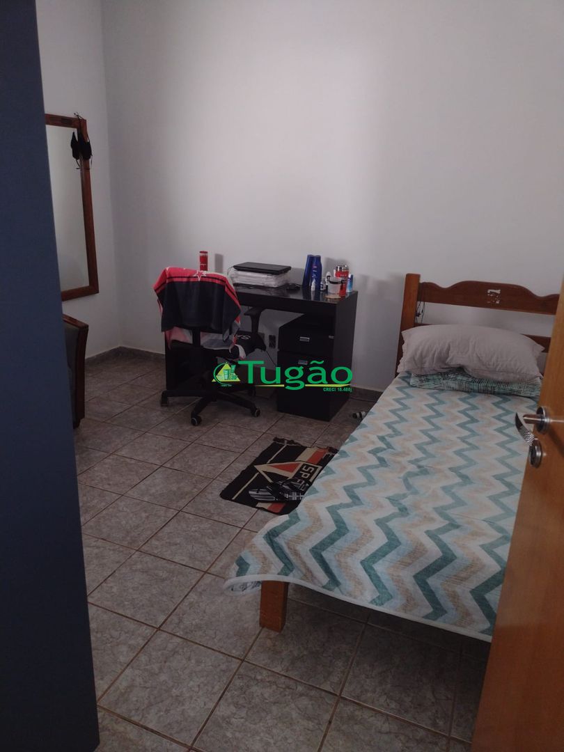 Casa com 3 quartos à venda, 165m² — foto 17 de 23