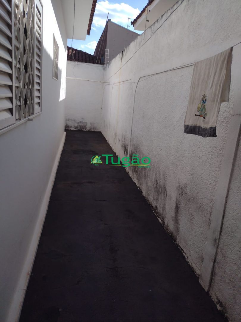 Casa com 3 quartos à venda, 165m² — foto 9 de 23