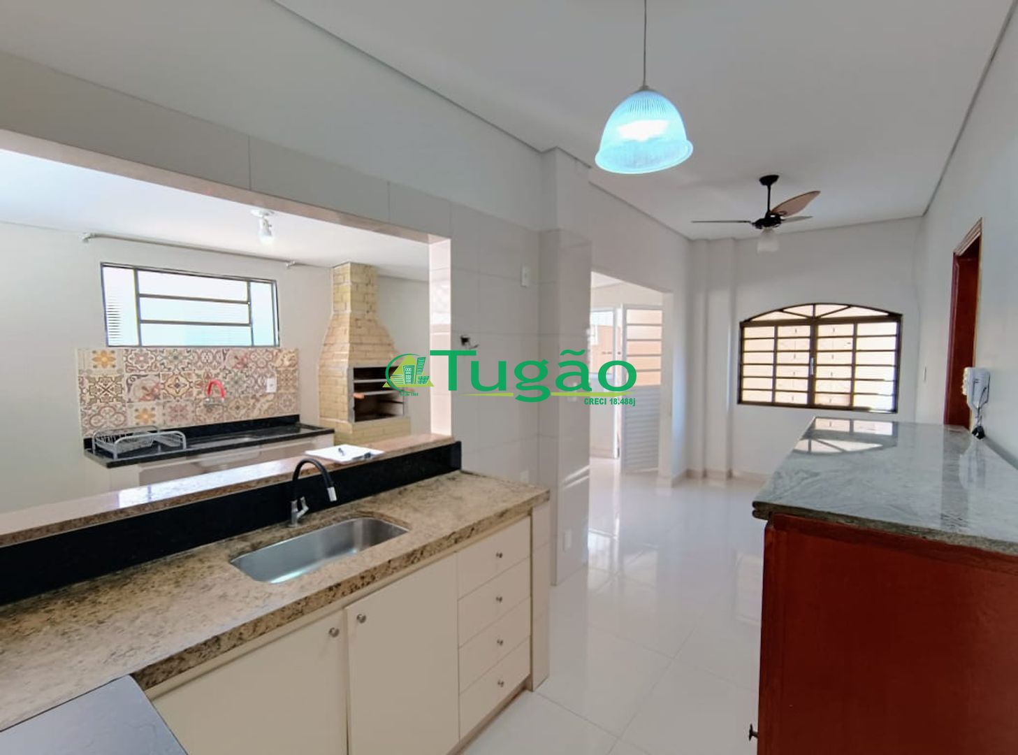 Casa com 2 quartos para aluguel, 110m² — foto 15 de 18