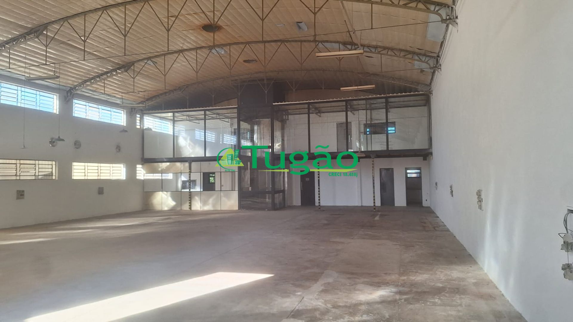 Galpão / Depósito / Armazém  à venda, 500m² — foto 16 de 20