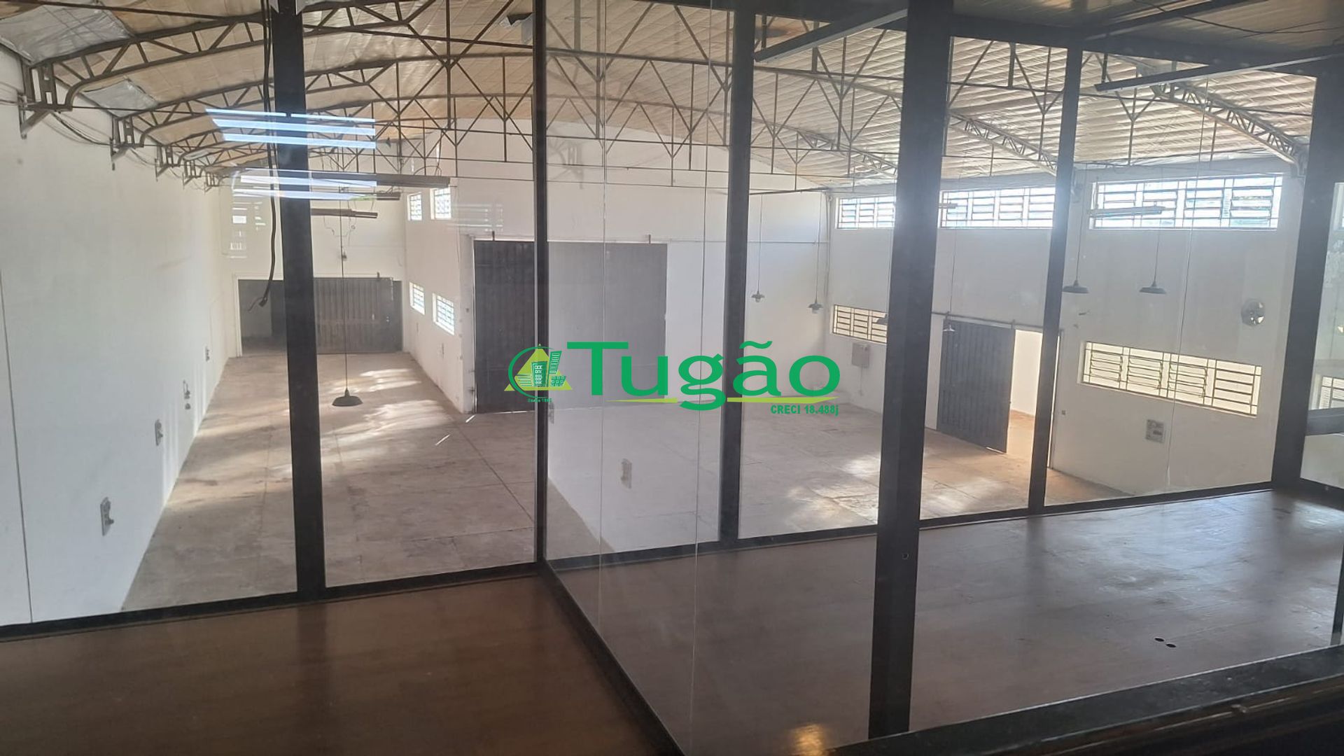 Galpão / Depósito / Armazém  à venda, 500m² — foto 8 de 20