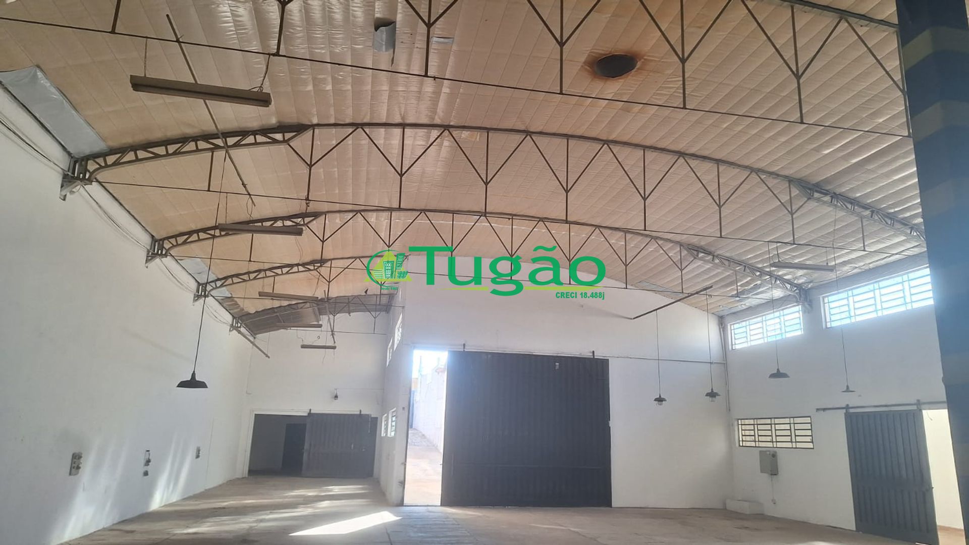 Galpão / Depósito / Armazém  à venda, 500m² — foto 18 de 20
