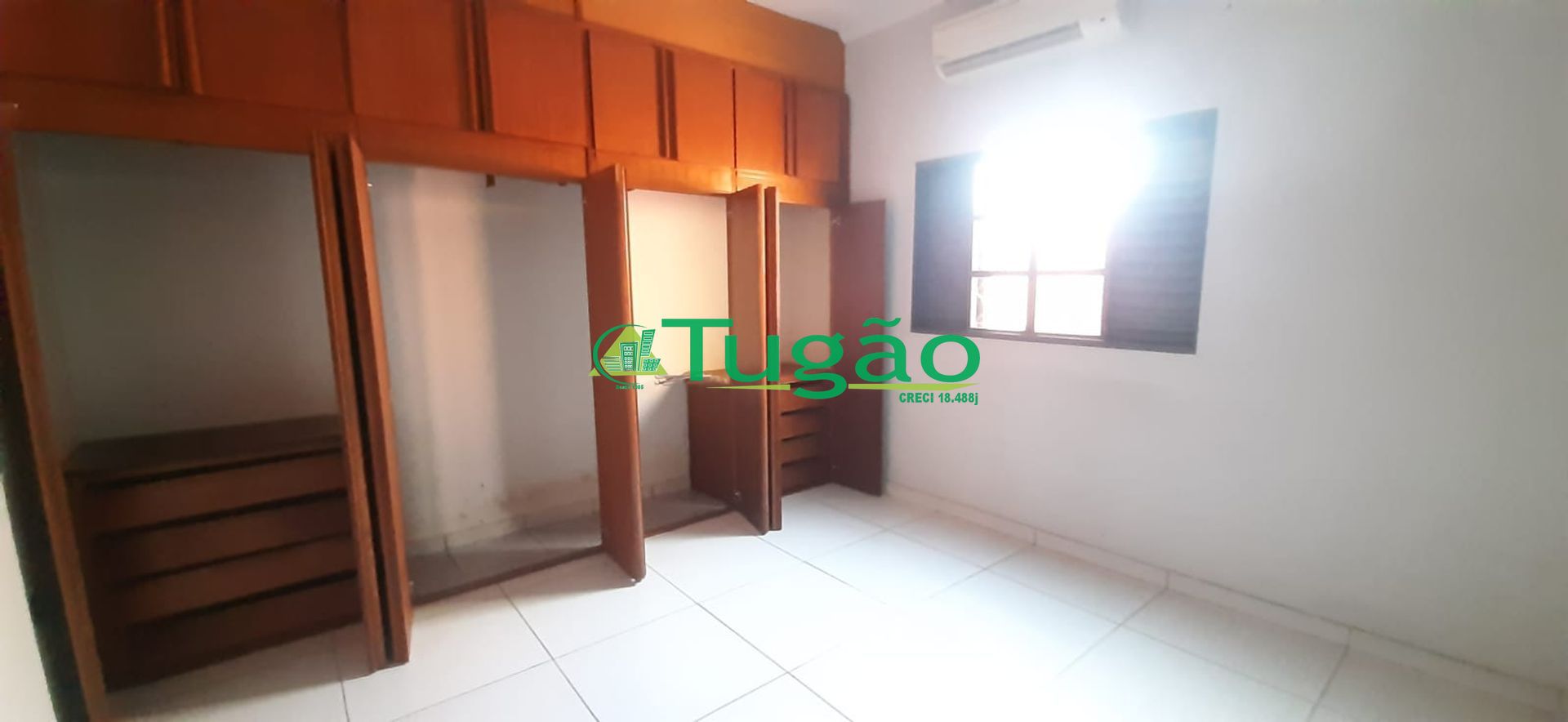 Casa com 3 quartos à venda, 150m² — foto 4 de 10