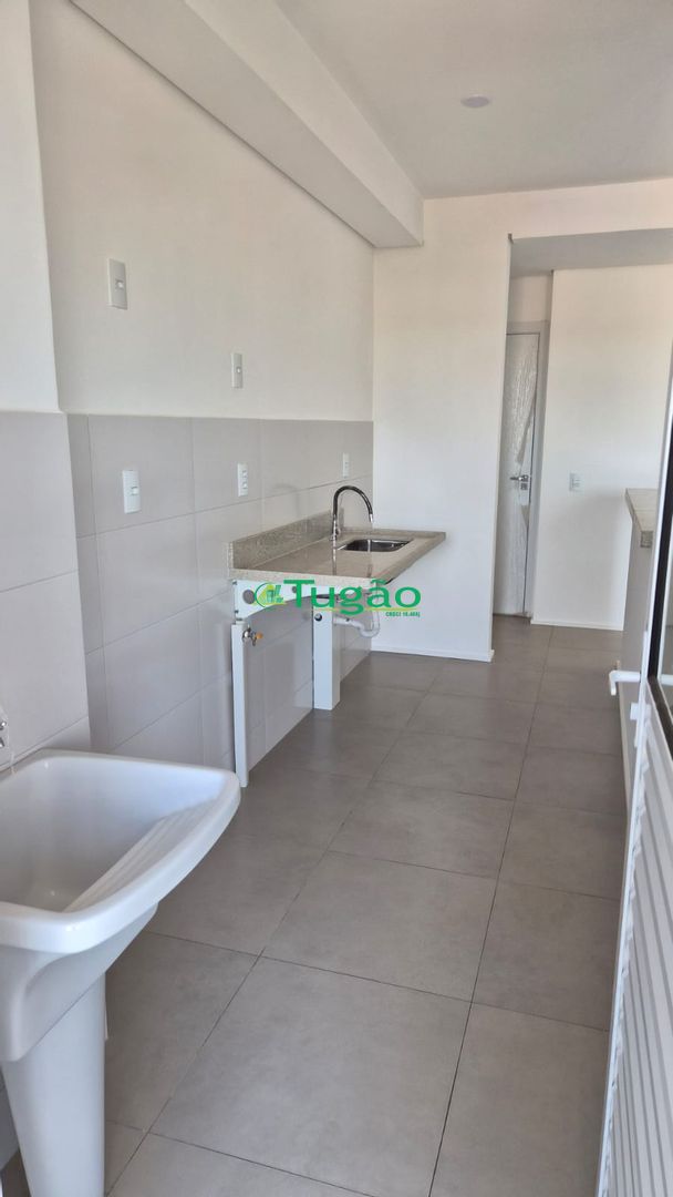 Apartamento com 3 quartos à venda, 70m² — foto 26 de 37