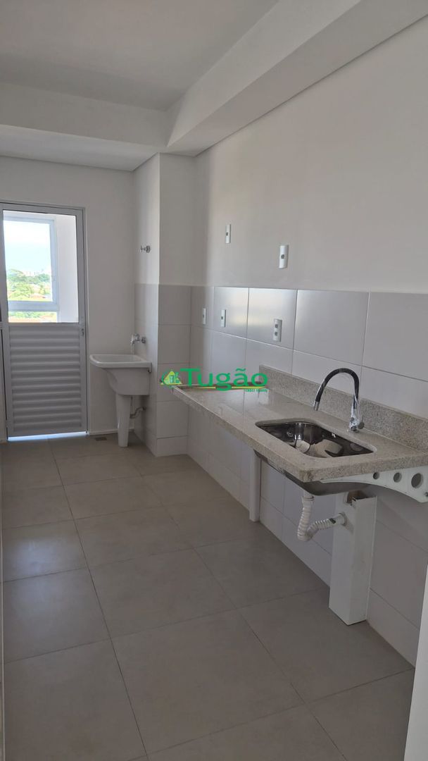 Apartamento com 3 quartos à venda, 70m² — foto 28 de 37