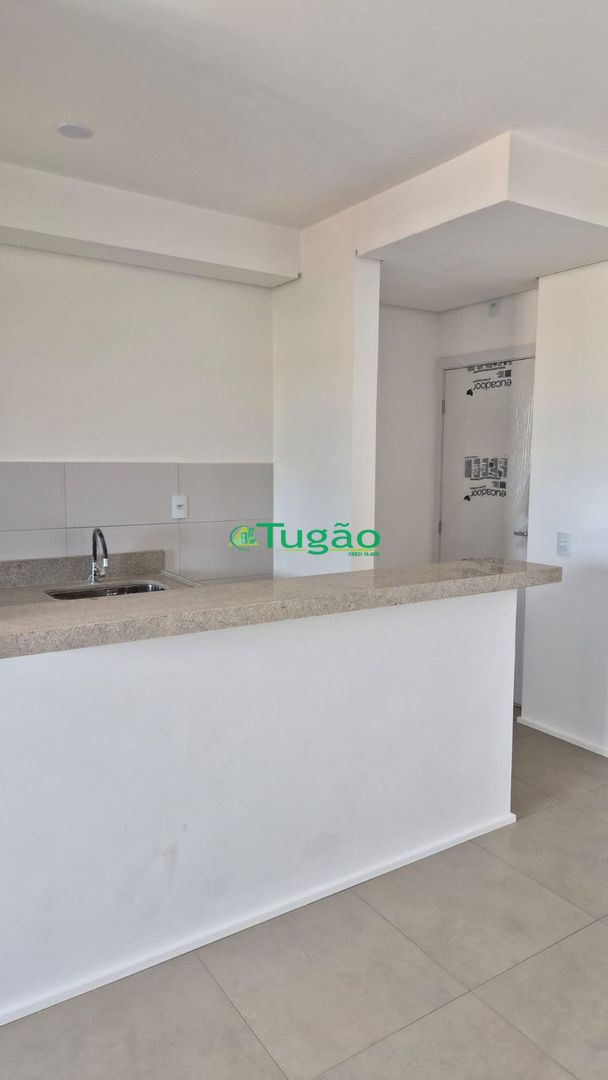 Apartamento com 3 quartos à venda, 70m² — foto 29 de 37