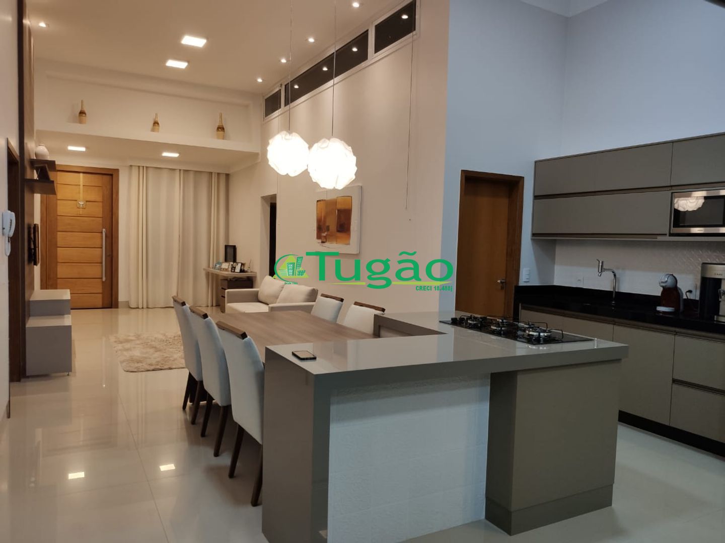 Casa de Condomínio com 3 quartos à venda, 250m² — foto 22 de 36