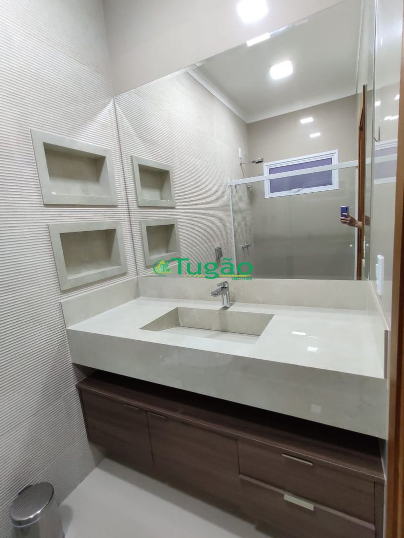 Casa de Condomínio com 3 quartos à venda, 250m² — foto 27 de 36