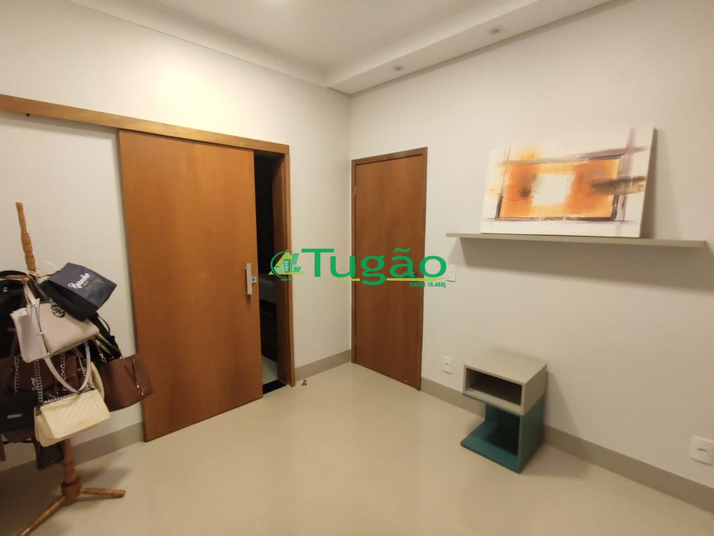 Casa de Condomínio com 3 quartos à venda, 250m² — foto 28 de 36