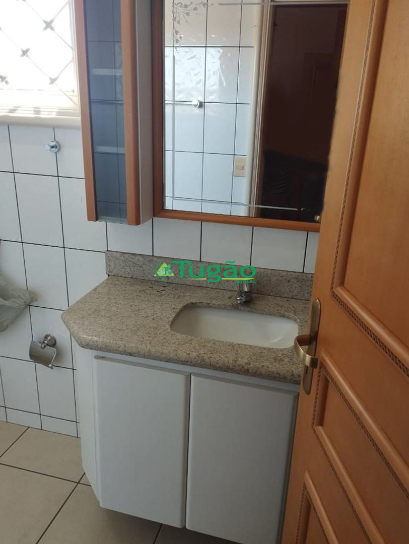 Casa com 5 quartos à venda, 499m² — foto 25 de 36