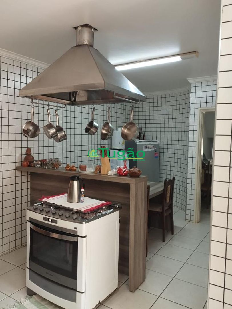 Casa com 5 quartos à venda, 499m² — foto 11 de 36