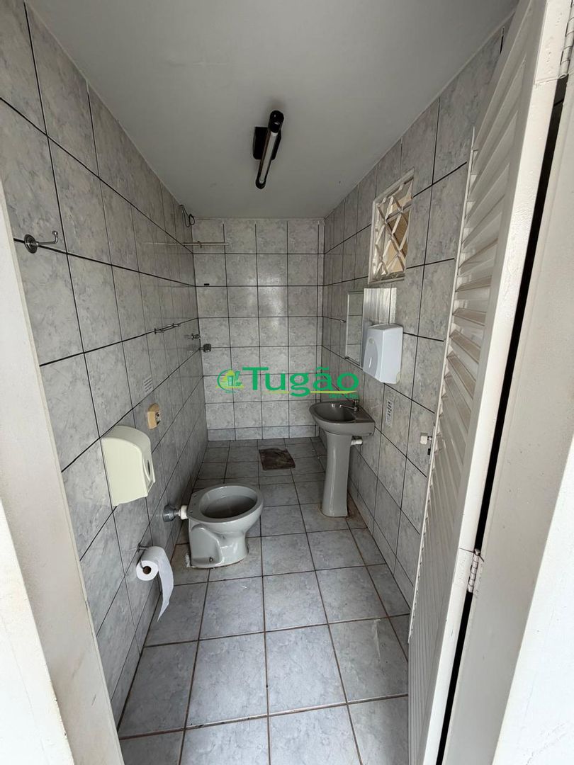 Loja / Salão / Ponto Comercial  para aluguel, 251m² — foto 20 de 22
