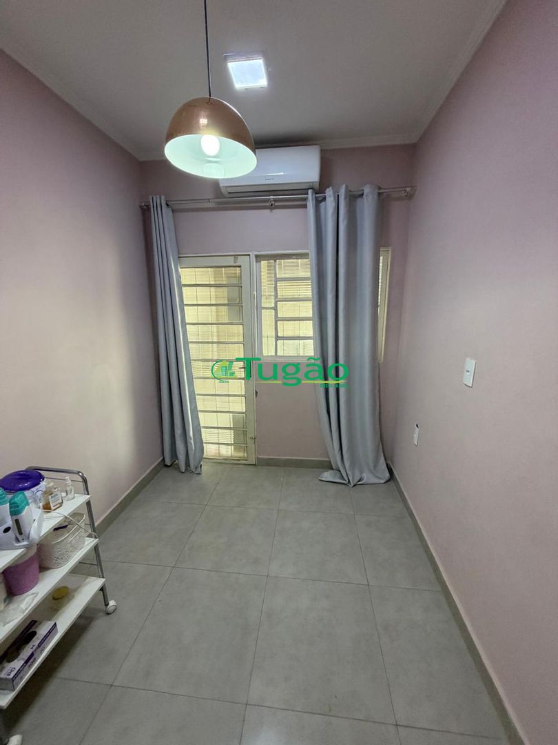 Loja / Salão / Ponto Comercial  para aluguel, 251m² — foto 18 de 22
