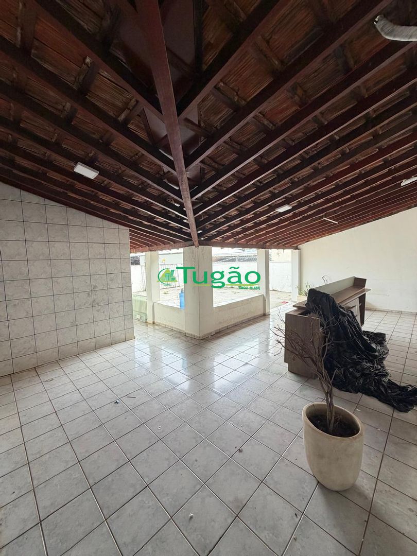Loja / Salão / Ponto Comercial  para aluguel, 251m² — foto 16 de 22
