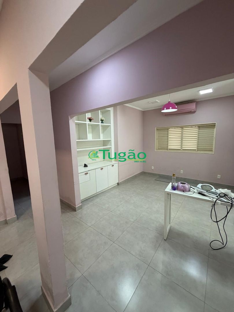 Loja / Salão / Ponto Comercial  para aluguel, 251m² — foto 7 de 22