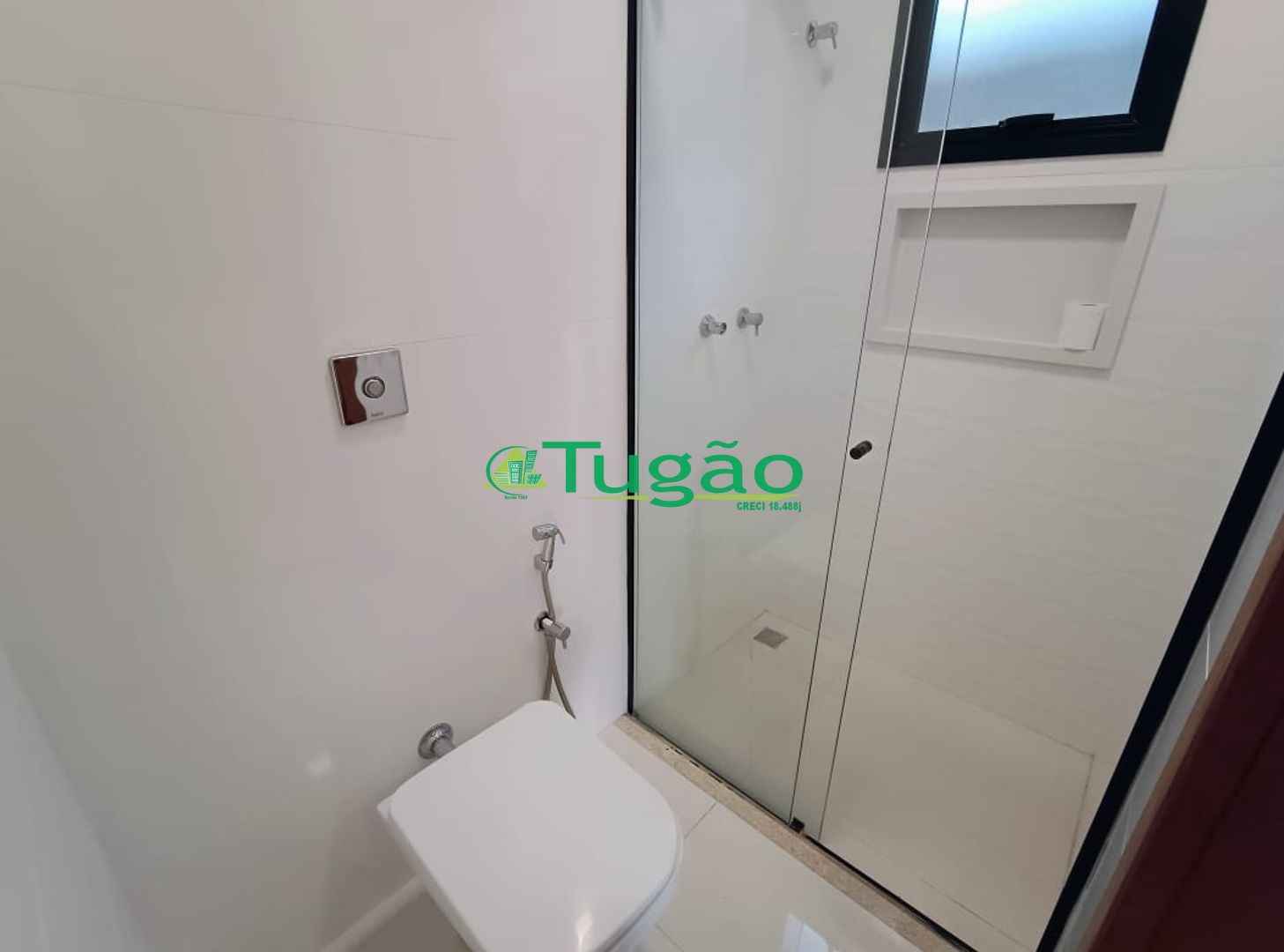 Casa de Condomínio com 3 quartos para aluguel, 210m² — foto 16 de 32