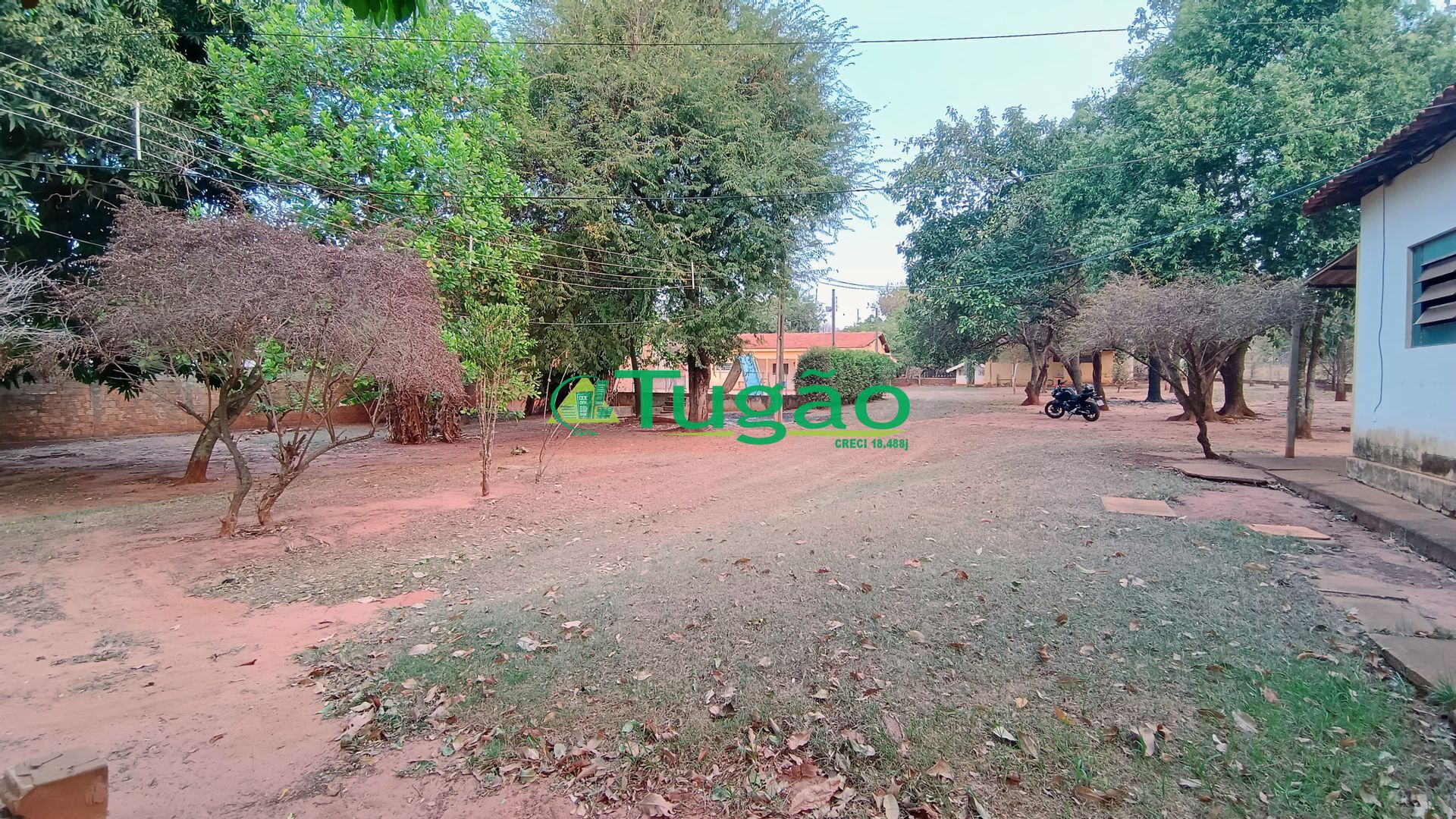 Fazenda / Sítio / Chácara com 3 quartos à venda, 550m² — foto 1 de 33