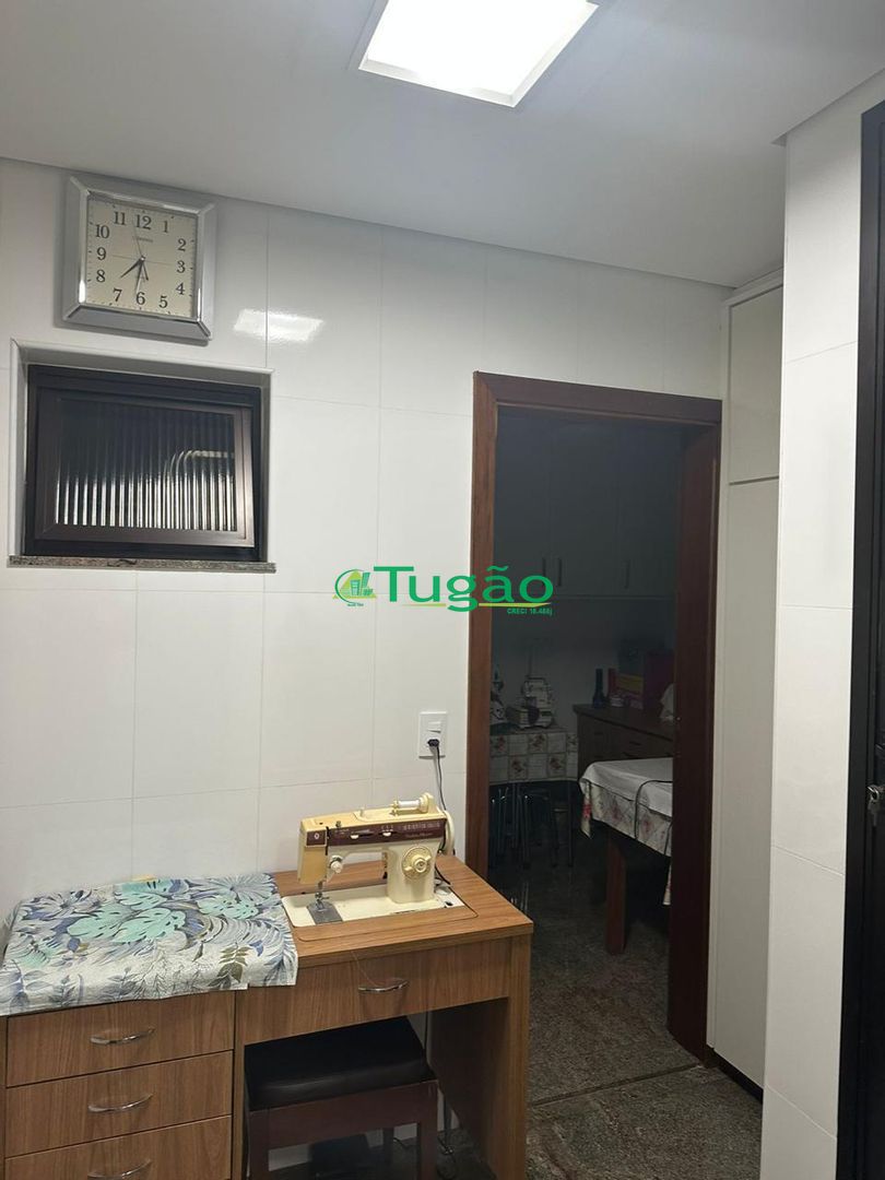 Apartamento com 3 quartos à venda, 217m² — foto 27 de 30