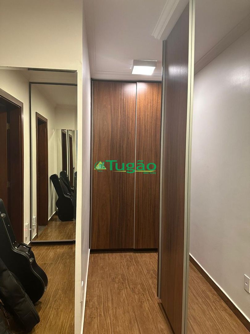 Apartamento com 3 quartos à venda, 217m² — foto 9 de 30