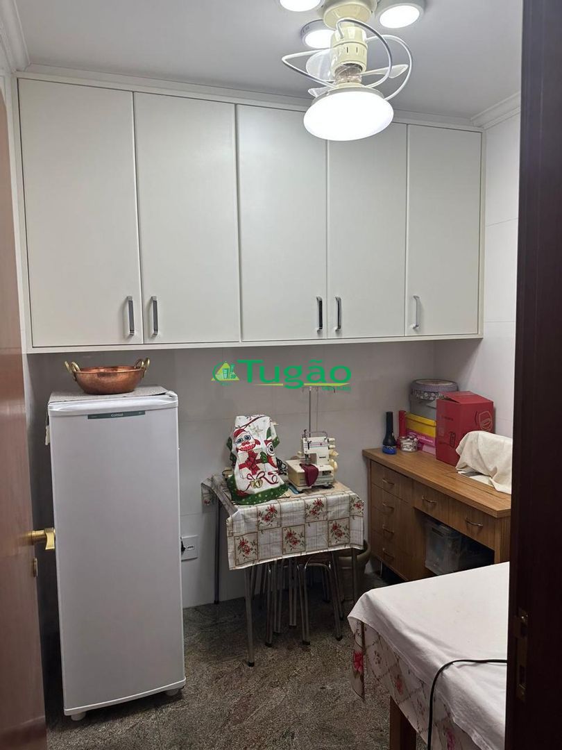 Apartamento com 3 quartos à venda, 217m² — foto 28 de 30