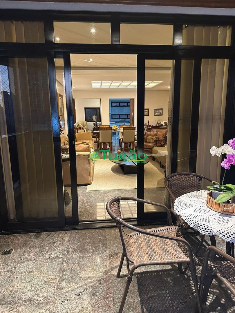 Apartamento com 3 quartos à venda, 217m² — foto 22 de 30