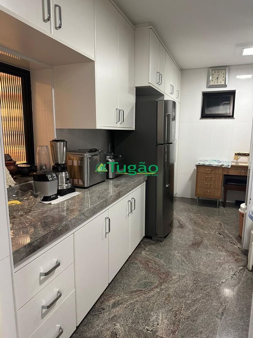Apartamento com 3 quartos à venda, 217m² — foto 26 de 30