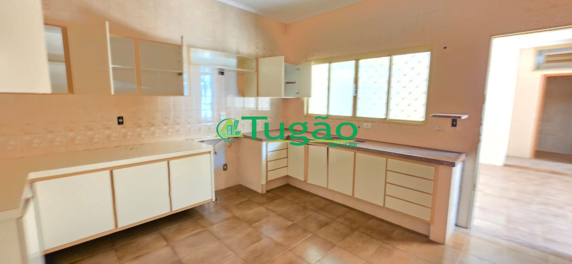 Imóvel Comercial com 3 quartos à venda, 270m² — foto 11 de 25