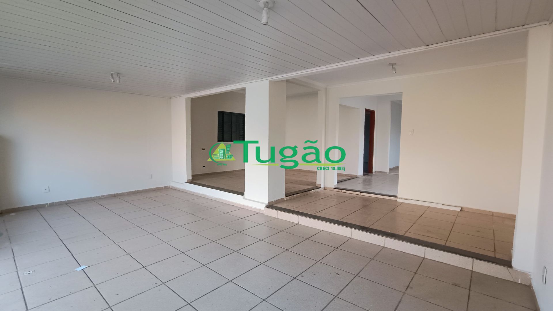 Loja / Salão / Ponto Comercial  à venda, 307m² — foto 1 de 14