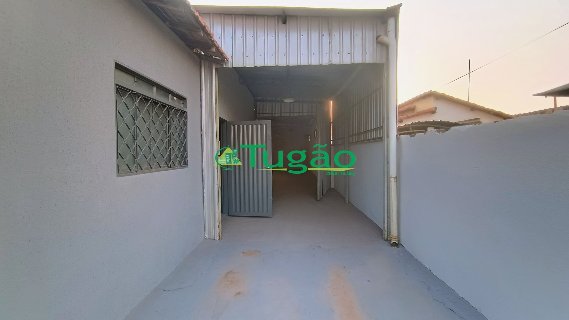Loja / Salão / Ponto Comercial  à venda, 307m² — foto 9 de 14