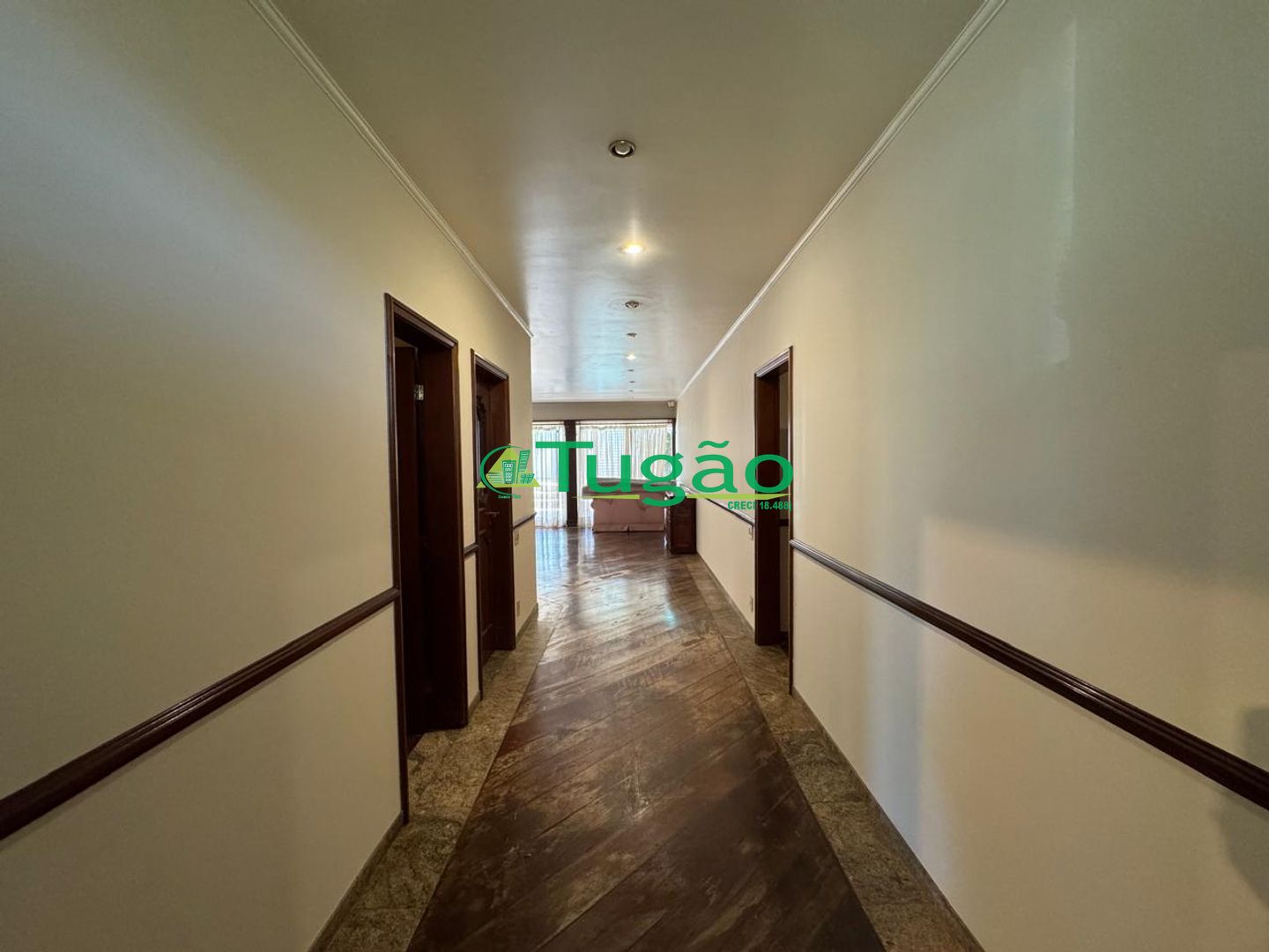 Casa com 4 quartos à venda, 680m² — foto 8 de 16