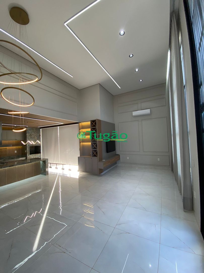 Casa de Condomínio com 3 quartos à venda, 168m² — foto 1 de 33