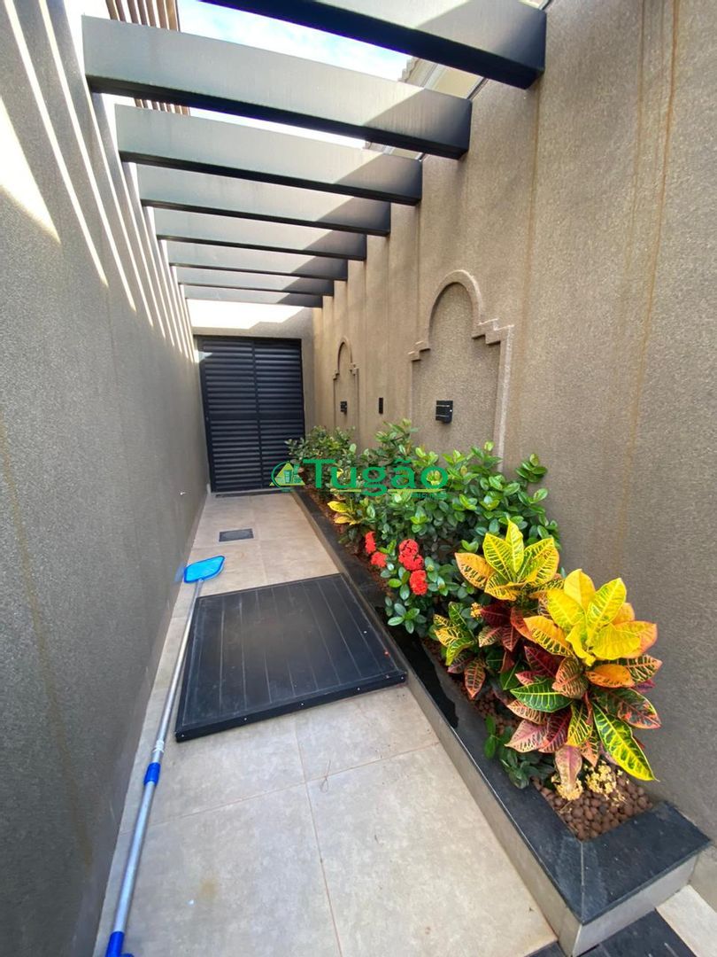 Casa de Condomínio com 3 quartos à venda, 168m² — foto 14 de 33