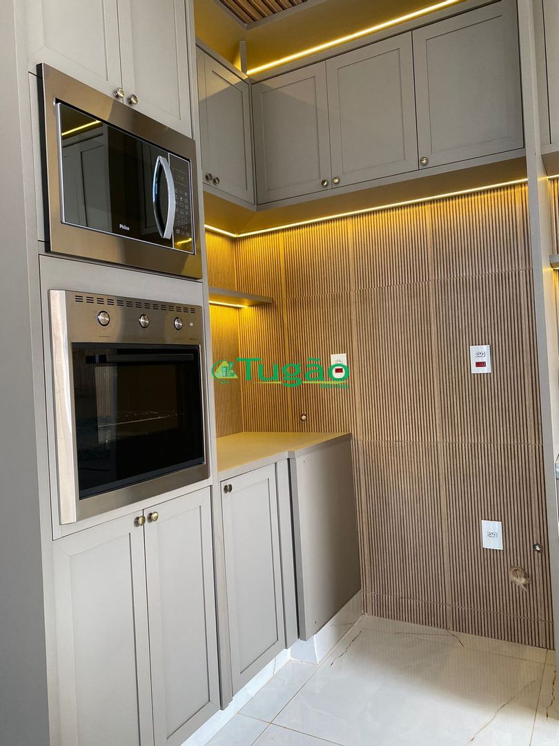 Casa de Condomínio com 3 quartos à venda, 168m² — foto 5 de 33
