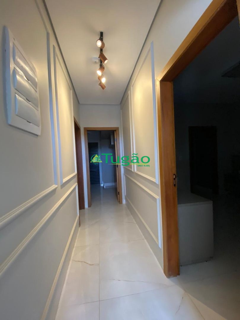 Casa de Condomínio com 3 quartos à venda, 168m² — foto 18 de 33
